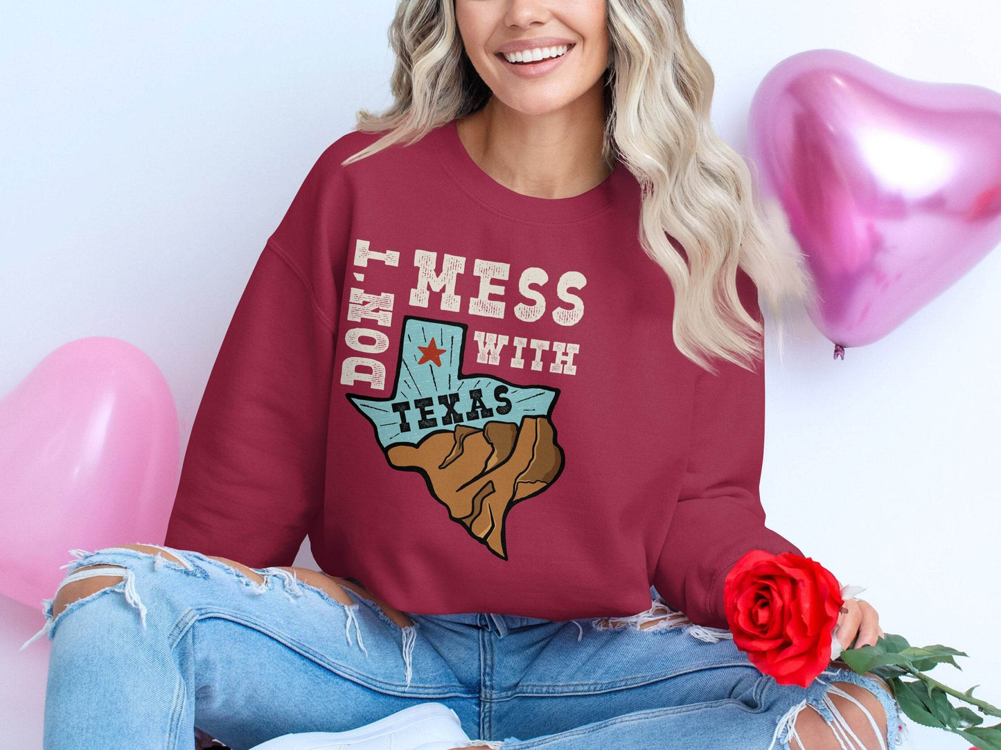 Iconic Don't Mess with Texas Graphic Sweater - Design & Vybe