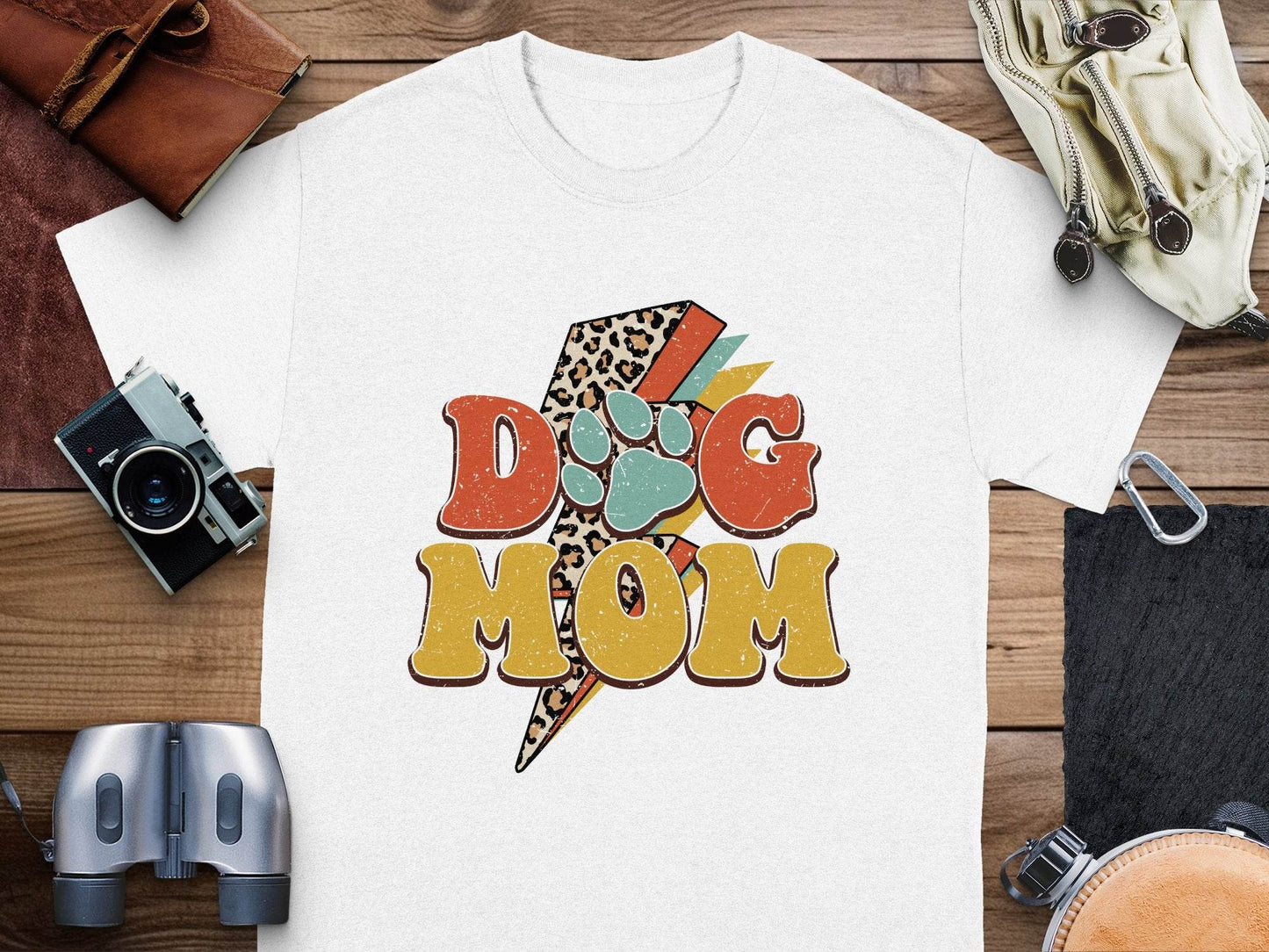 Retro Leopard Dog Mom Paw Print Design Great Gift T-Shirt - Design & Vybe
