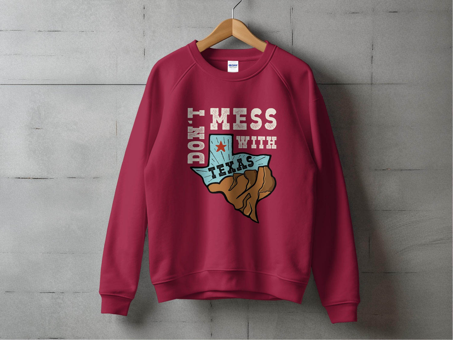 Iconic Don't Mess with Texas Graphic Sweater - Design & Vybe