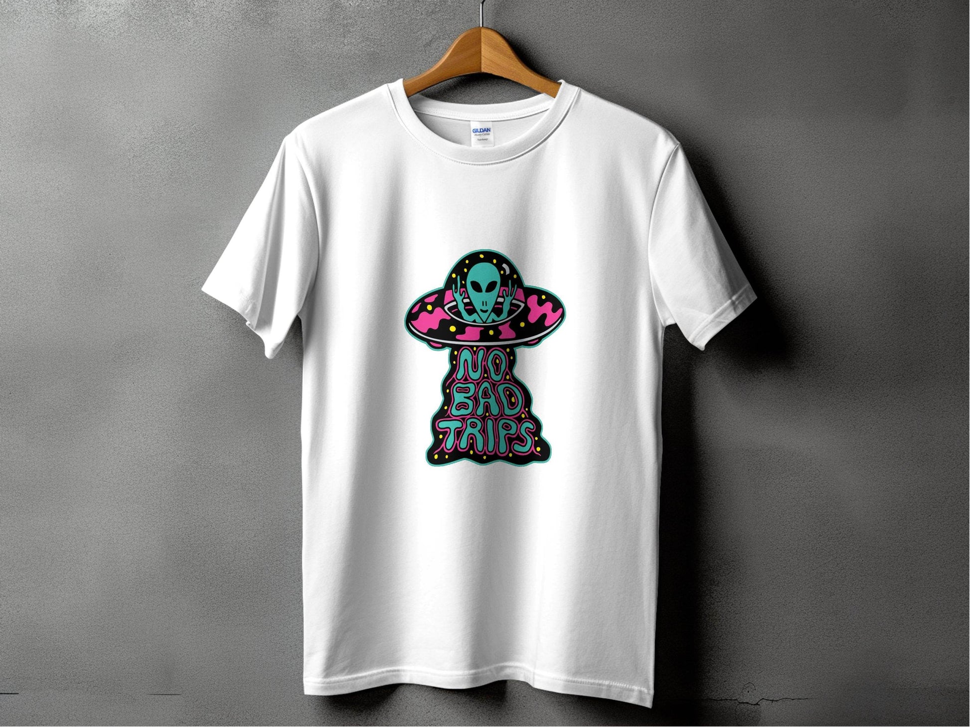 No Bad Trips Graphic Alien UFO Graphic Novelty T-Shirt - Design & Vybe