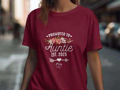 Promoted To Auntie Floral Arrow Baby Feet Est 2025 T-Shirt - Design & Vybe