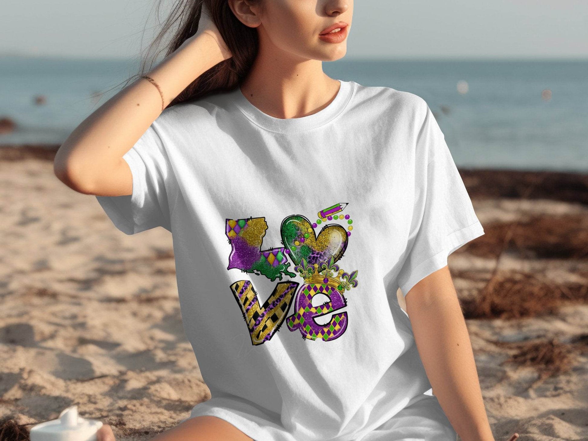 Teach Love Inspire Louisiana Heart Crown Mardi Gras T-Shirt - Design & Vybe