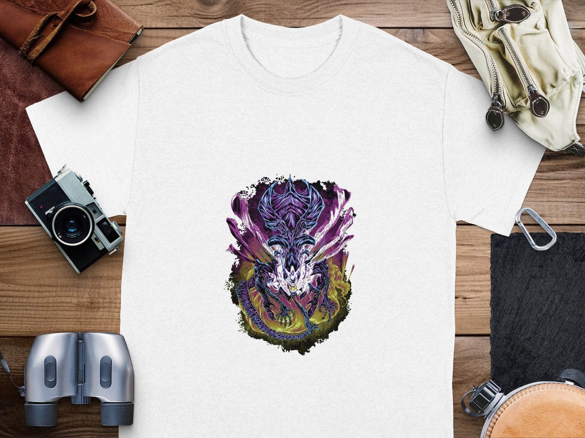 The Queen Xenomorph Art Monster Illustration T-Shirt - Design & Vybe