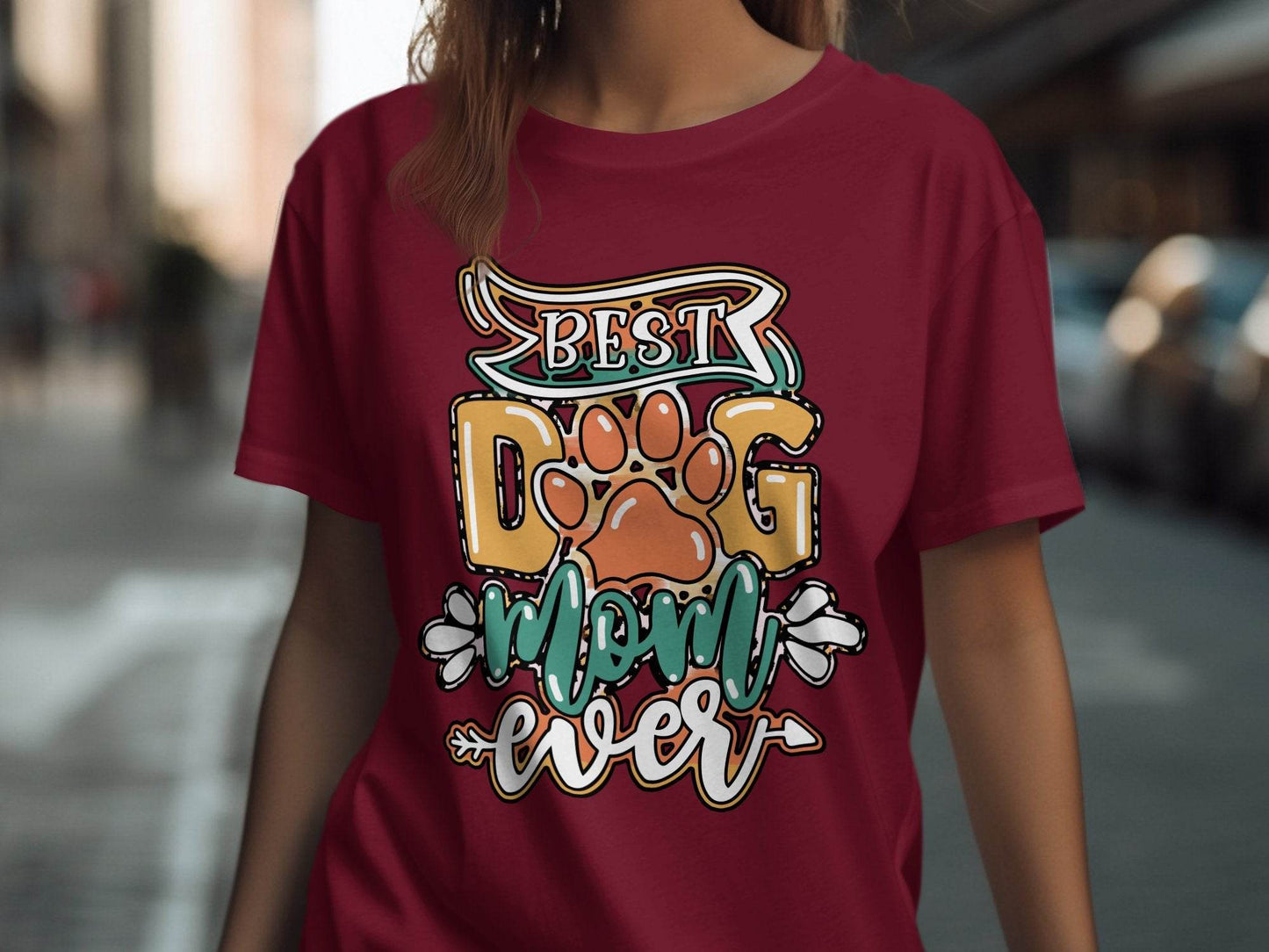 Best Dog Mom Ever Pet Paw Print Design Graphic T-Shirt - Design & Vybe