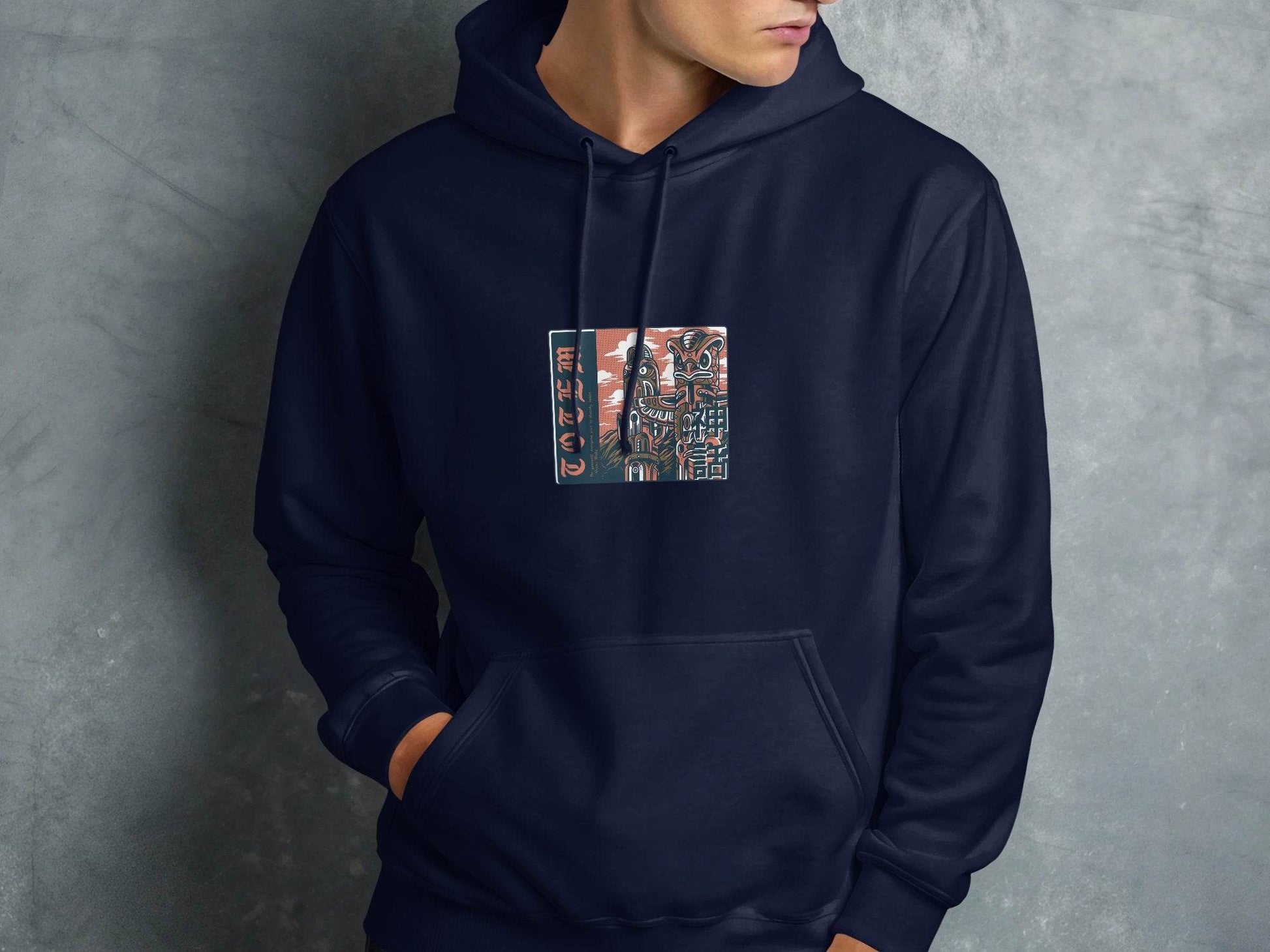 Totem Poles with Quote Be Yourself Oscar Wilde Hoodie - Design & Vybe