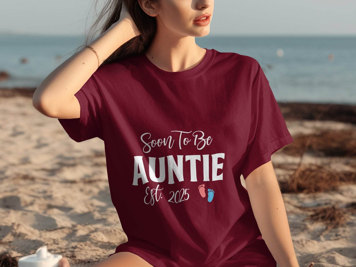 Soon To Be Auntie Est 2025 Design New Auntie T-Shirt - Design & Vybe