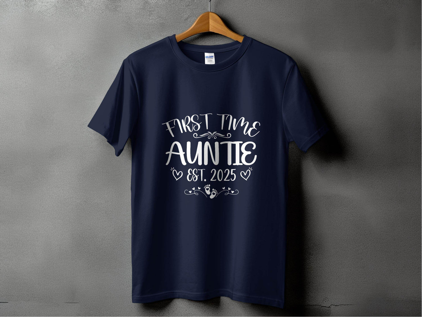 First Time Auntie Est 2025 New Aunt Design T-Shirt - Design & Vybe