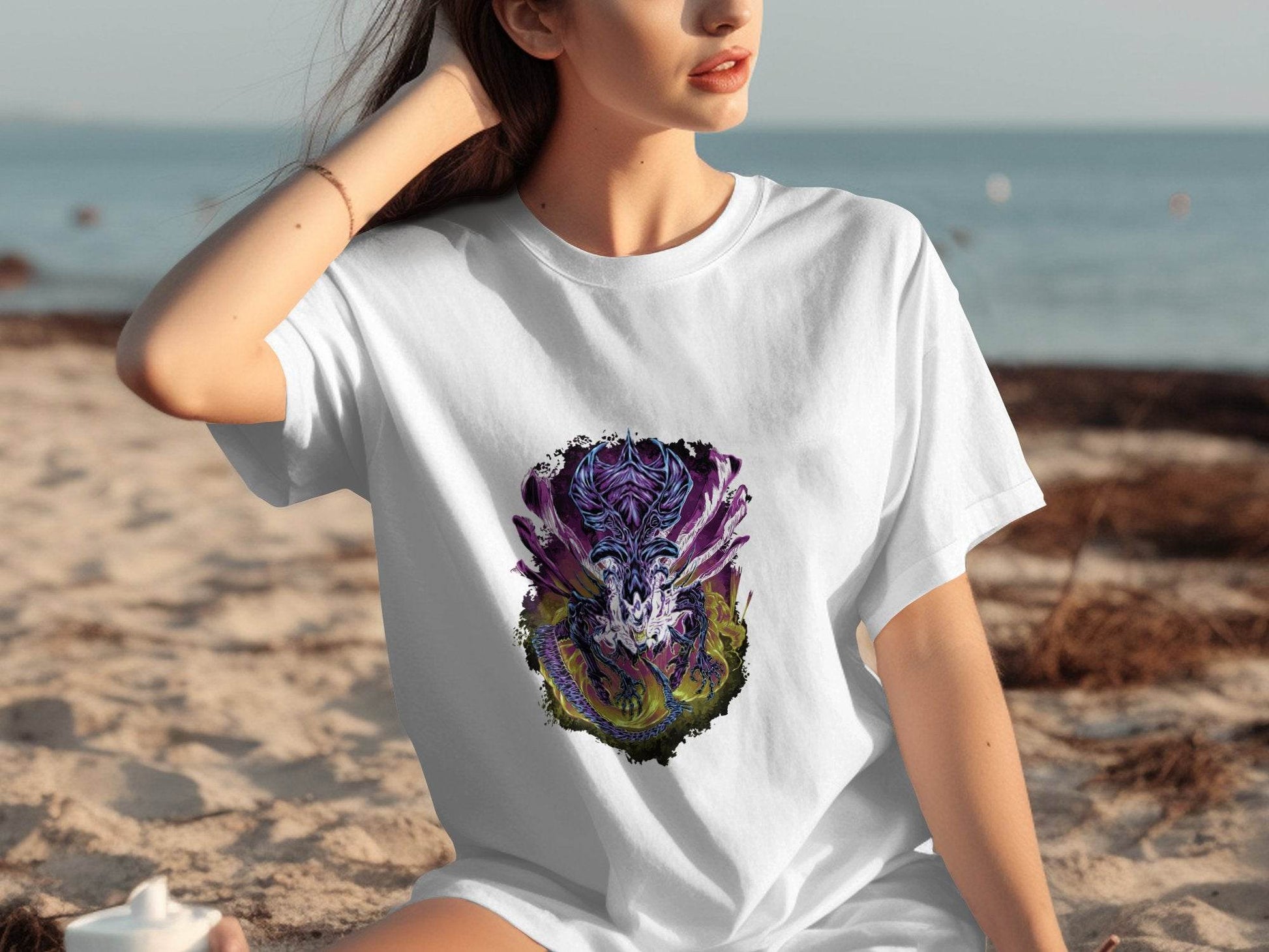 The Queen Xenomorph Art Monster Illustration T-Shirt - Design & Vybe