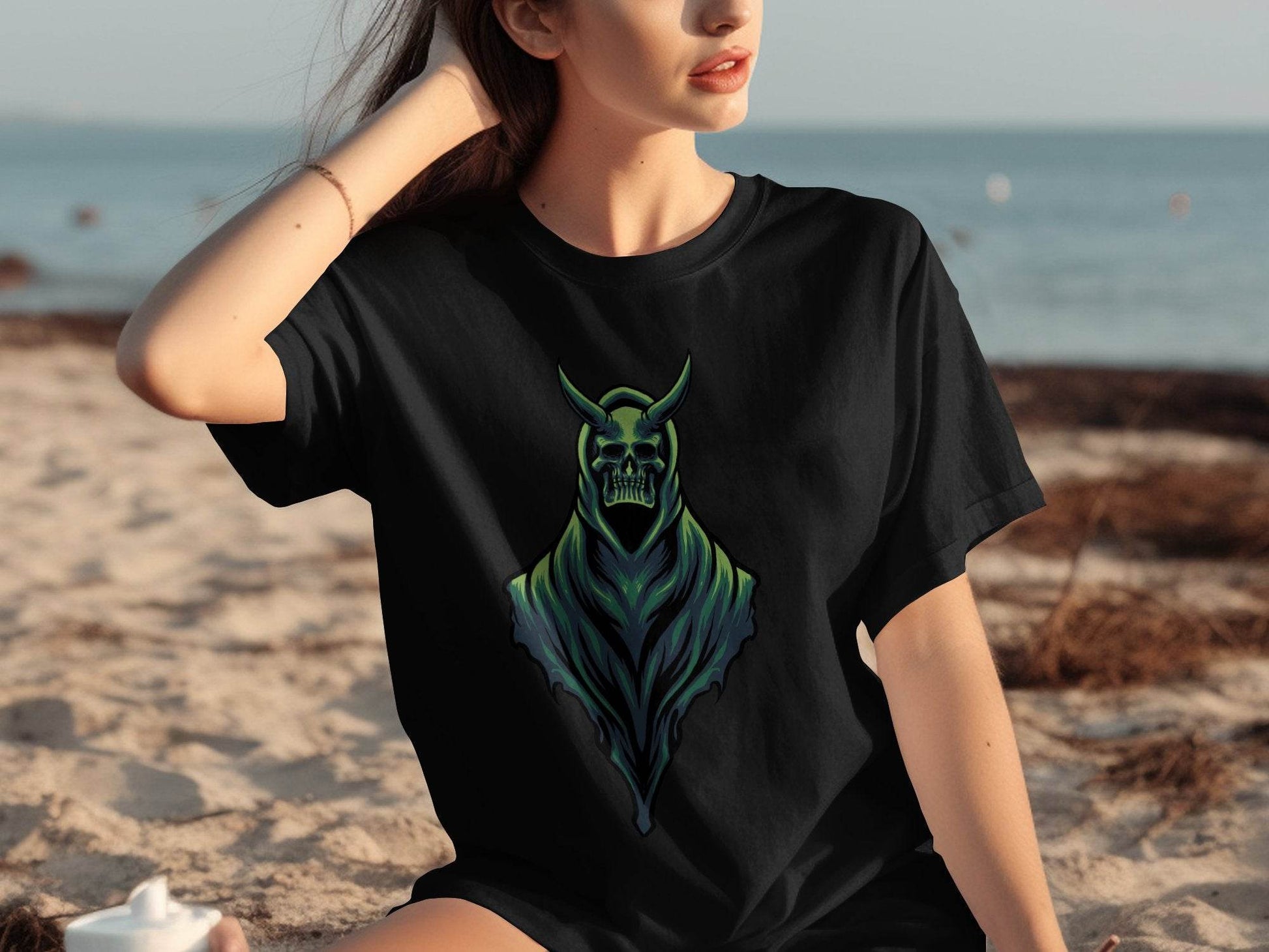 Gothic Hooded Skull Artwork Graphic T-Shirt - Design & Vybe
