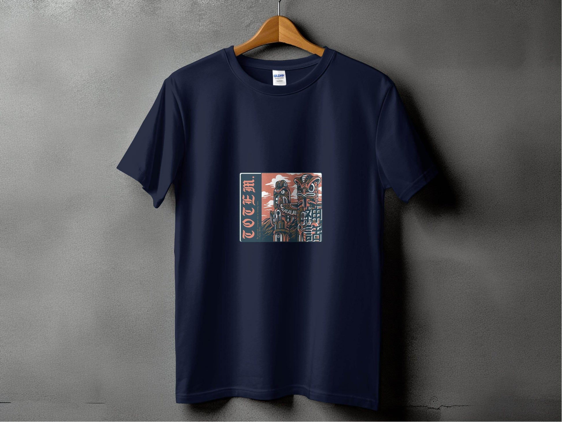 Totem Poles with Quote Be Yourself Oscar Wilde T-Shirt - Design & Vybe