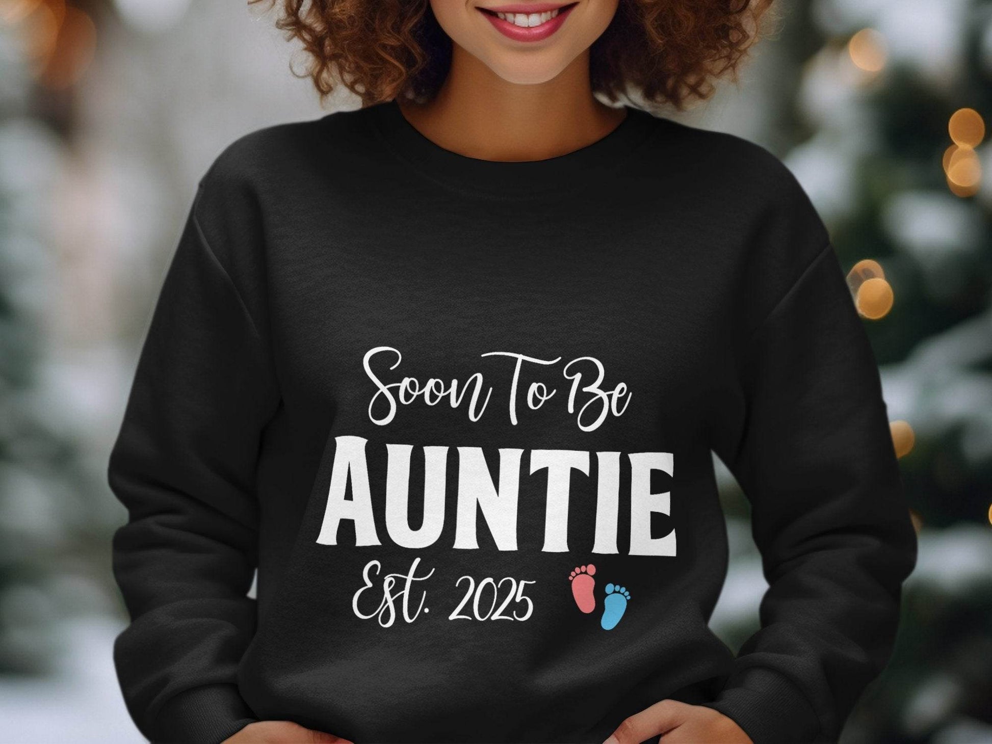 Soon To Be Auntie Est 2025 Design New Auntie Sweater - Design & Vybe