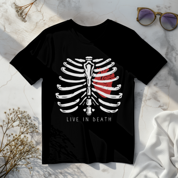 Live in death with heart Black t-shirt