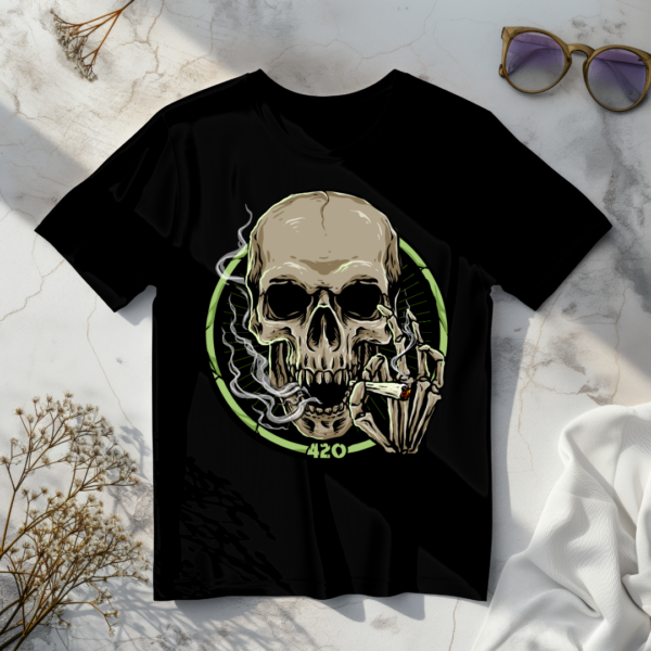 Smoking skull T-shirt - Image 4