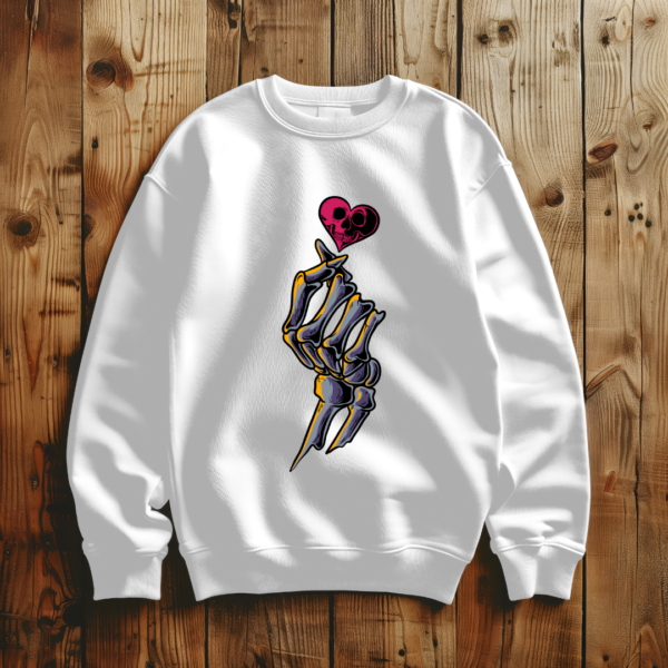 Korean heart T-shirt - Image 6