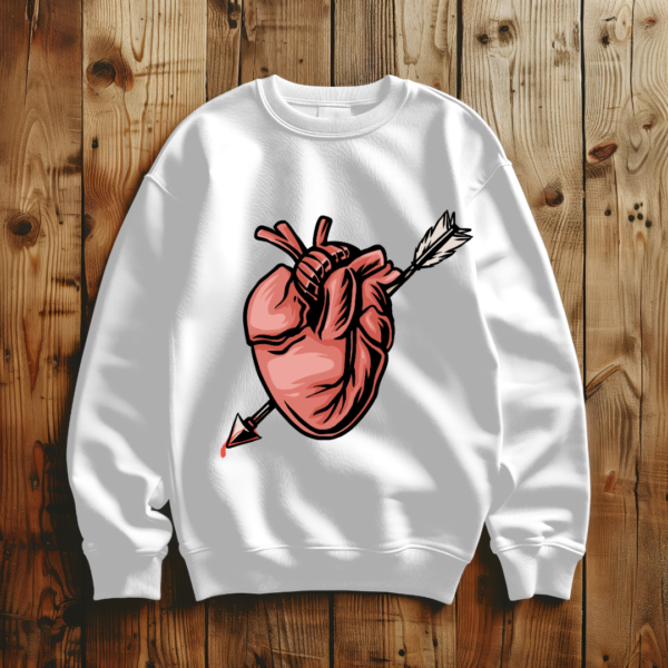 Heart with arrow T-shirt - Image 6